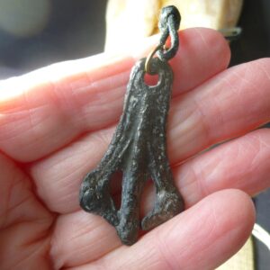 Ancient Viking Era Dragons foot Pendant (5116) Antique Collectibles