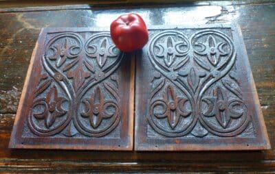 A PAIR of 17th/18th century hand carved oak panels Antique Art 9
