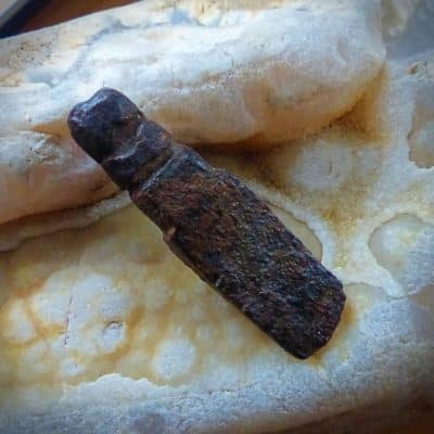 Chisel, Tiny ancient artifact, an artisans iron chisel tool (5067) antique chisel, Antique Collectibles 12