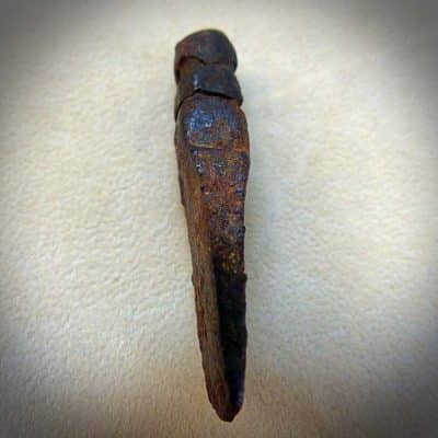 Chisel, Tiny ancient artifact, an artisans iron chisel tool (5067) antique chisel, Antique Collectibles 16