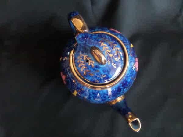 A 1930'S FLORAL DESIGN/GILDED TEA POT-possibly SADLER'S - Image 3