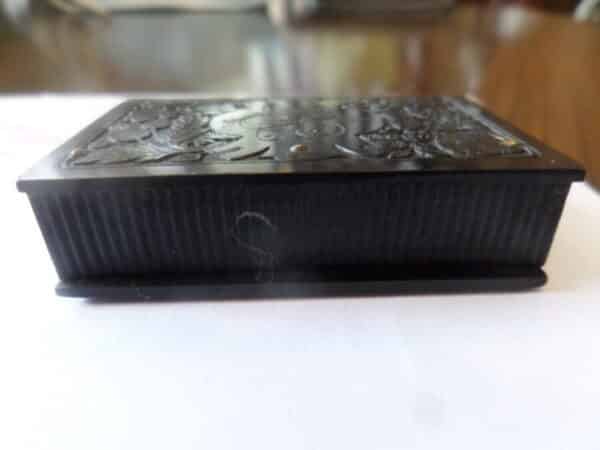 SPECIAL COMMEMORATIVE VESTSA CASE. AFTER HER FUNERAL IN 1901 - Image 5
