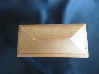 EDWARDIAN ( Early 1900's) OAK PERPETUAL CALENDAR - Image 4