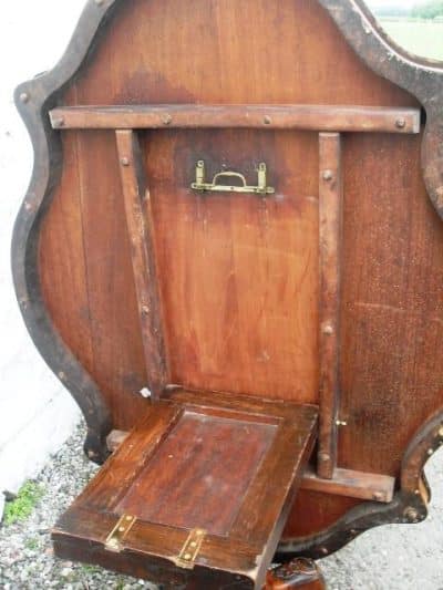 Victorian Burr walnut loo table - Image 5
