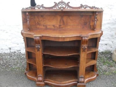 Victorian Burr walnut sideboard 19th century Antique Furniture 3