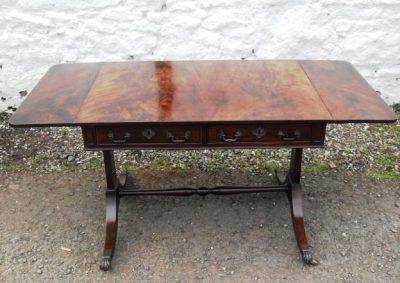 Edwardian mahogany stretcher sofa table