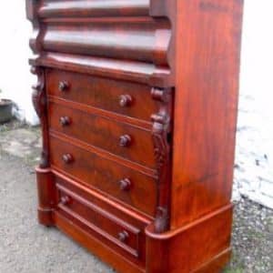 Victorian Scottish mahogany OG chest of drawers. 19th century Antique Chest Of Drawers 3