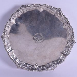 A MID 18TH CENTURY SILVER SALVER  London 1759. 18th Cent Bronzes Silver Metals 3