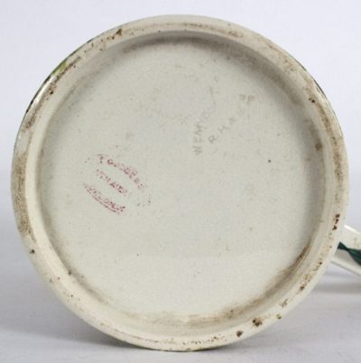 A Wemyss mug painted daffodils within green borders - Image 3