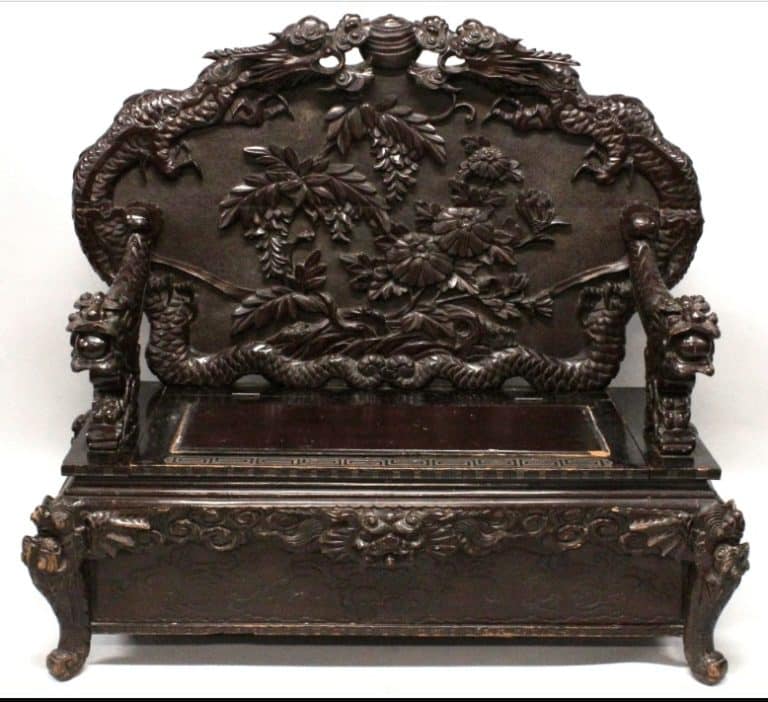 Fine Chinese Ching Dynasty Carved Settle