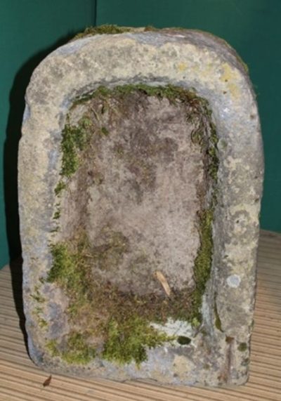 SOLD A rectangular Victorian weathered stone trough - Image 2