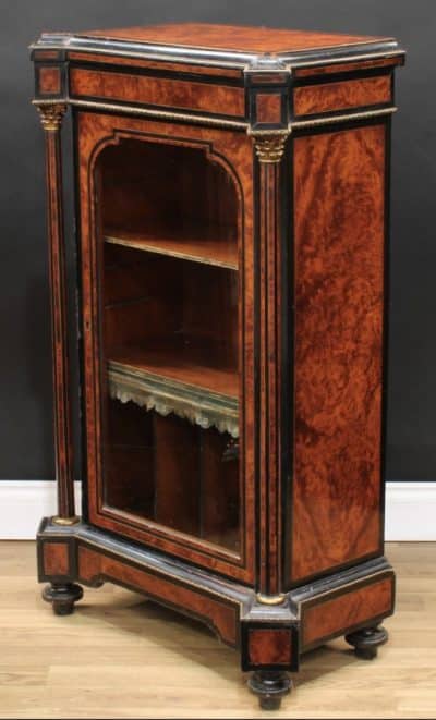 A pair of Victorian amboyna side cabinets - Image 4