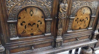 Victorian Oak Court cupboard - Image 2