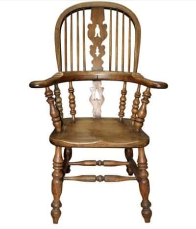 Victorian Elm hoop back Windsor chair