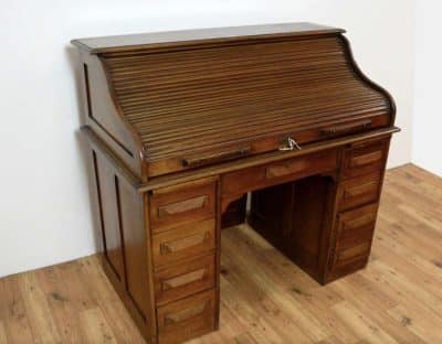 A Mahogany Rolltop Desk - Image 3