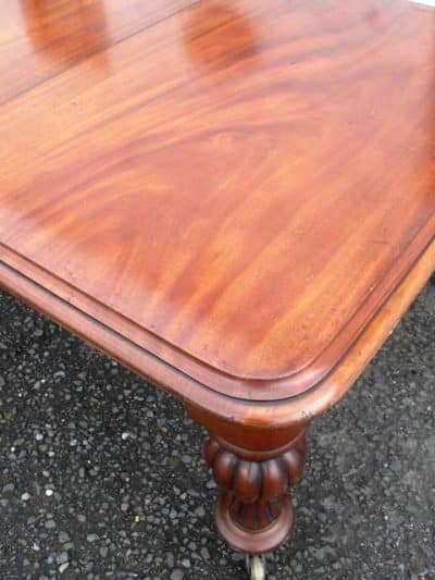 SOLD Victorian Dining Table 19th century Antique Furniture 6