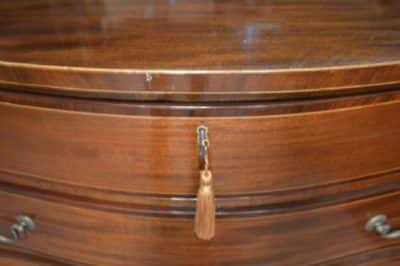 Geo III serpentine chest of drawers 18th century chest of drawers Antique Chest Of Drawers 7