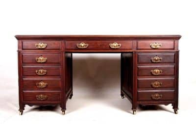 SOLD Victorian mahogany kneehole desk. 19th century Antique Desks 3