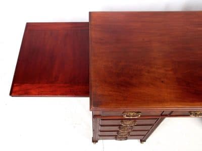 SOLD Victorian mahogany kneehole desk. 19th century Antique Desks 5