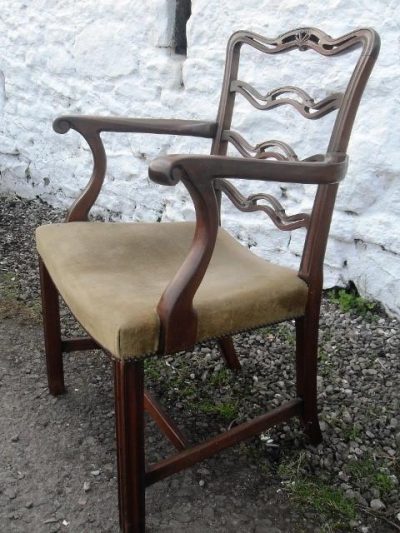 Set 6 Victorian Mahogany ladder back chairs - Image 3