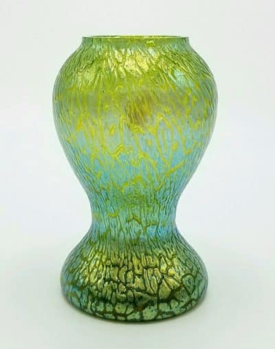 Loetz Papillion creta bulbous vase Antiques Scotland Collectors Glass 3