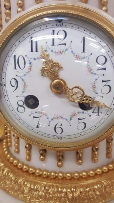 French marble ormolu mantel clock, - Image 6
