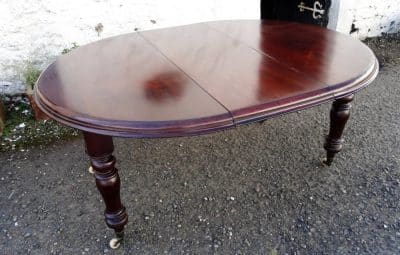 Victorian mahogany 1 leaf dining table 19th century Antique Furniture 3