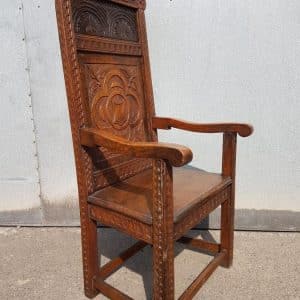 19th century Carve Oak Wainscot Chair 19th century Antique Chairs