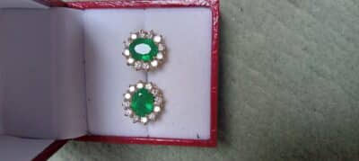 BEAUTIFUL COLOMBIAN/DIAMOND RING & EARRINGS. BOUGHT 2007. - Image 2