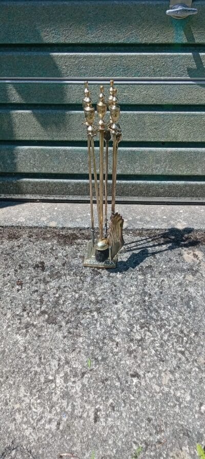 AN VICTORIAN BRASS (solid) FIRESIDE COMPANION SET ( late 1880's) - Image 7