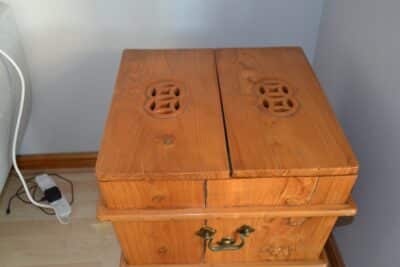 Superb copies of Ming Dynasty Ice Chests - Image 4