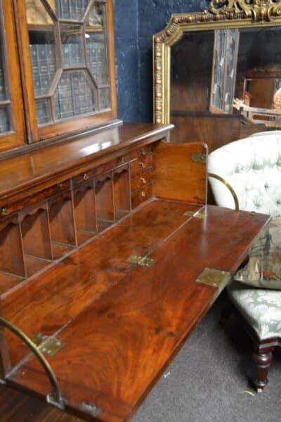GEORGIAN SECRETAIRE BOOKCASE - Image 11