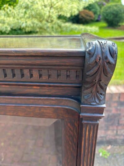 Globe Wernicke Sectional Bookcase - Image 3