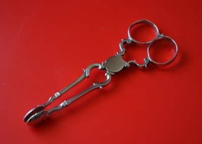 A Pair of Victorian White Metal Sugar / Ice Tongs - Image 4