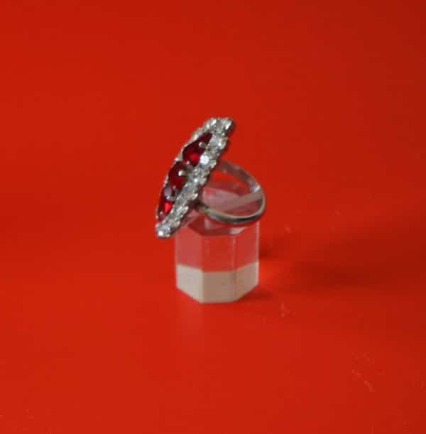 A Vintage Silver Tone Ruby & Rhinestone Cocktail Ring - Boxed - Image 6