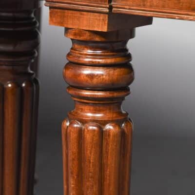 Exhibition Quality Gillows of Lancaster Dining Table - Image 2