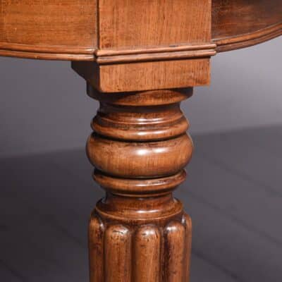 Exhibition Quality Gillows of Lancaster Dining Table - Image 8