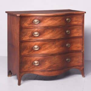 George III Serpentine Fronted Figured Mahogany Chest of Drawers 18th century Antique Chest Of Drawers