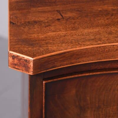George III Serpentine Fronted Figured Mahogany Chest of Drawers - Image 2