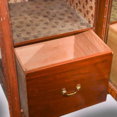 Early Victorian 3 Door Robe - Image 4