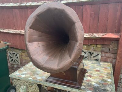 HMV Horn Gramophone Antique Musical Instruments 3