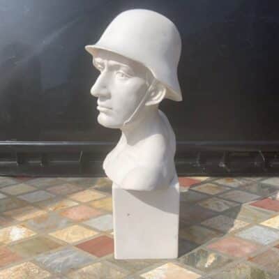 German Soldier of the 2WW - Image 2