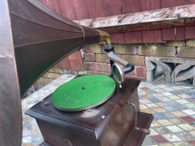 HMV Horn Gramophone Antique Musical Instruments 5