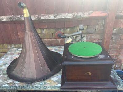 HMV Horn Gramophone - Image 6