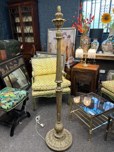 Gilt lamp standard - Image 4