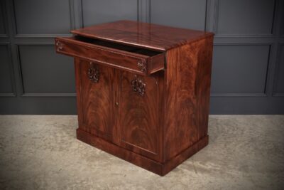 William IV Mahogany Dwarf Linen Press Cupboard Linen press Antique Cabinets 11
