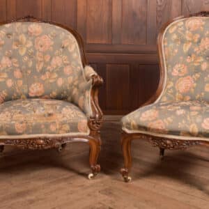 Victorian Walnut His & Her Parlour Chairs SAI2471 Antique Chairs