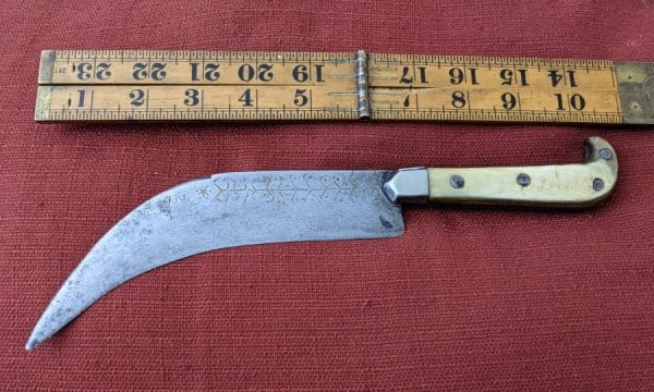 Middle Eastern knife very early Pocket knife Antique Coffers 3