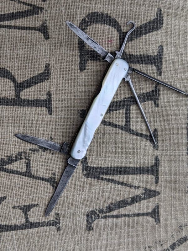 Early Sheffield pocket knife with tang mark - Image 3