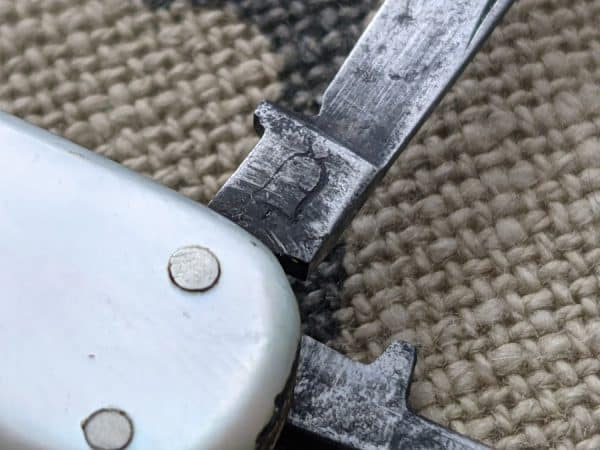Early Sheffield pocket knife with tang mark - Image 4